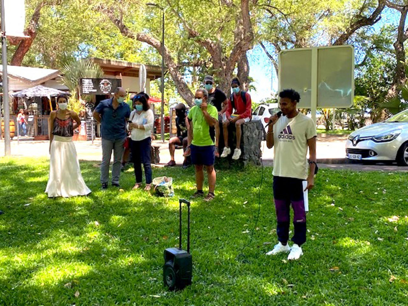 Une bonne ambiance à la Grotte du Peuplement Une bonne ambiance à la Grotte du Peuplement