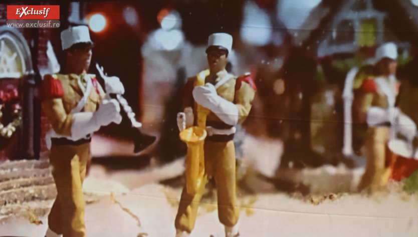 Légion Etrangère de La Réunion: crèche de Noël et recrutement en cours Légion Etrangère de La Réunion: crèche de Noël et recrutement en cours