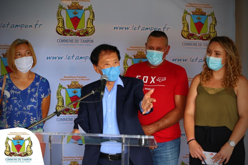 Le maire André Thien Ah Koon a salué  le travail des associations du quartier