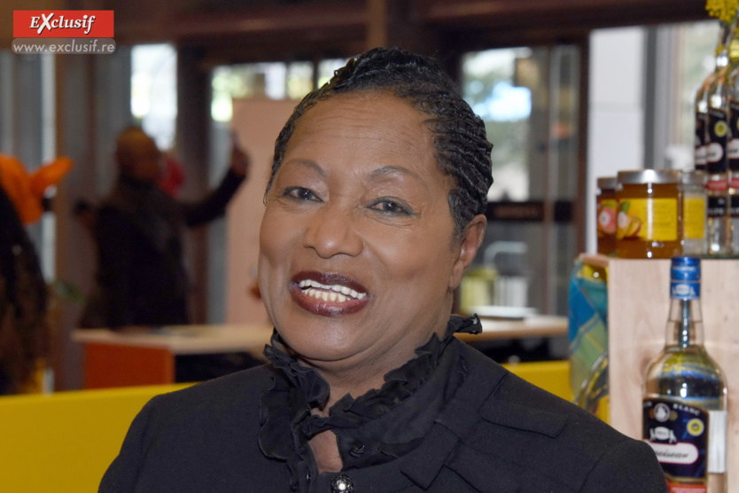 Babette de Rozières, organisatrice de ce salon sans La Réunion Babette de Rozières, organisatrice de ce salon sans La Réunion