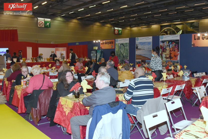 Au restaurant guyanais Au restaurant guyanais