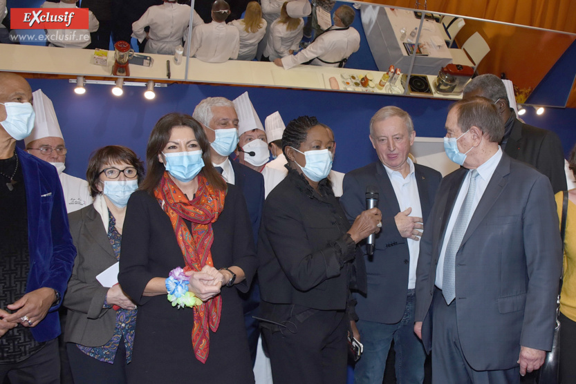 Inauguration par la maire de Paris, Anne Hidalgo, avec l'équipe fidèle aux côtés de Babette de Rozières: Stéphane Layani, Yann Quéffelec et Patrick Ollier. A gauche, la marraine 2022 du salon, Christiane Lambert, présidente de la FNSEA Inauguration par la maire de Paris, Anne Hidalgo, avec l'équipe fidèle aux côtés de Babette de Rozières: Stéphane Layani, Yann Quéffelec et Patrick Ollier. A gauche, la marraine 2022 du salon, Christiane Lambert, présidente de la FNSEA