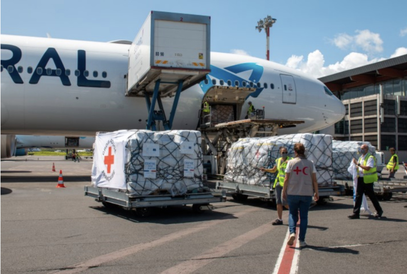 Un vol spécialement affrété... Un vol spécialement affrété...