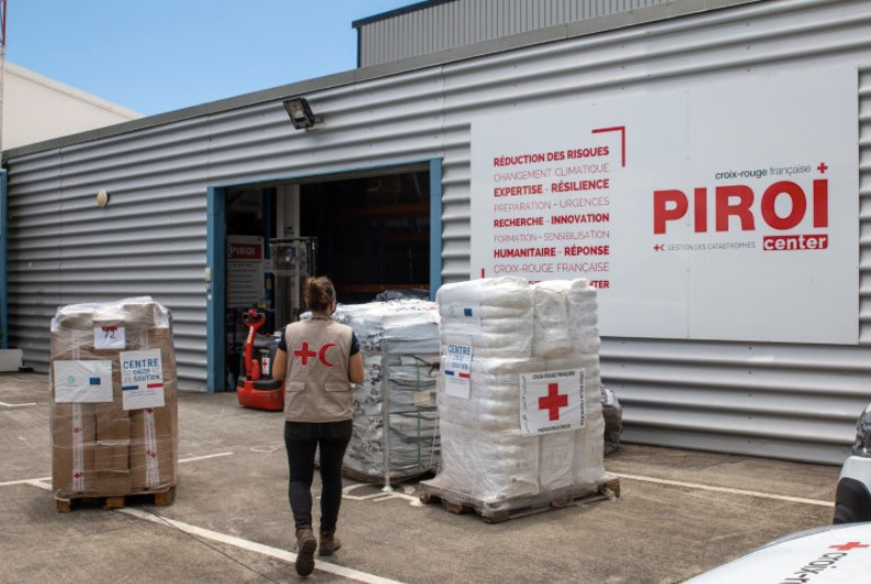 Tout était entreprosé dans les locaux de la Plateforme d’Intervention Régionale de l’Océan Indien (PIROI) de la Croix-Rouge Tout était entreprosé dans les locaux de la Plateforme d’Intervention Régionale de l’Océan Indien (PIROI) de la Croix-Rouge