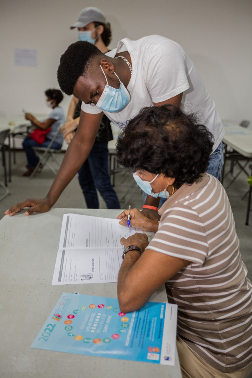 Plan Séniors en Action: 26 activités pour les plus 55 ans à Saint-Denis Plan Séniors en Action: 26 activités pour les plus 55 ans à Saint-Denis