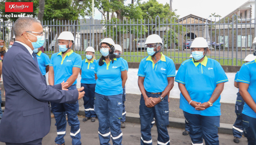 Sébastien Lecornu a remis des médailles au Préfet, aux gendarmes, policiers et pompiers Sébastien Lecornu a remis des médailles au Préfet, aux gendarmes, policiers et pompiers