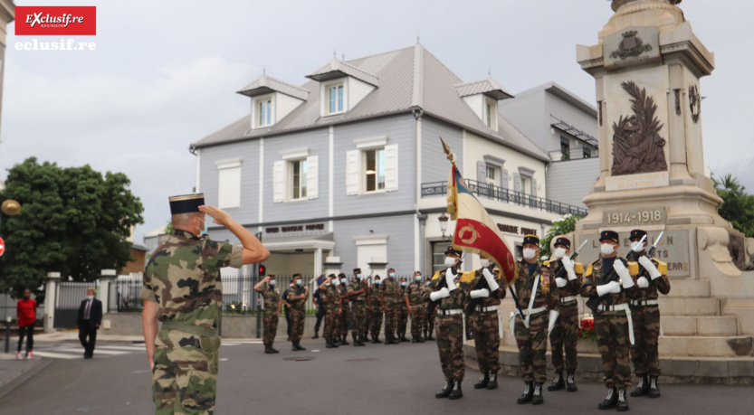 Sébastien Lecornu a remis des médailles au Préfet, aux gendarmes, policiers et pompiers