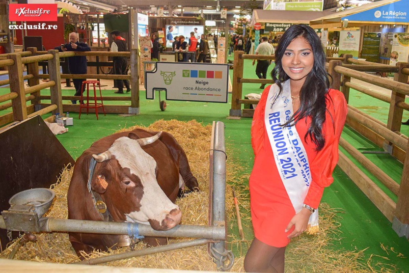 La belle Dana est allée rendre visite à la non moins belle Neige, égérie de ce salon 2022 La belle Dana est allée rendre visite à la non moins belle Neige, égérie de ce salon 2022