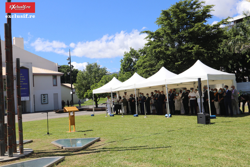 Le Ministre de la Justice rend hommage aux victimes du terrorisme Le Ministre de la Justice rend hommage aux victimes du terrorisme