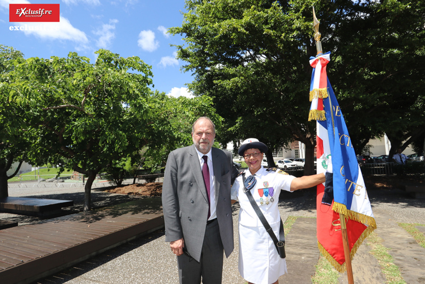 Le Ministre de la Justice rend hommage aux victimes du terrorisme Le Ministre de la Justice rend hommage aux victimes du terrorisme