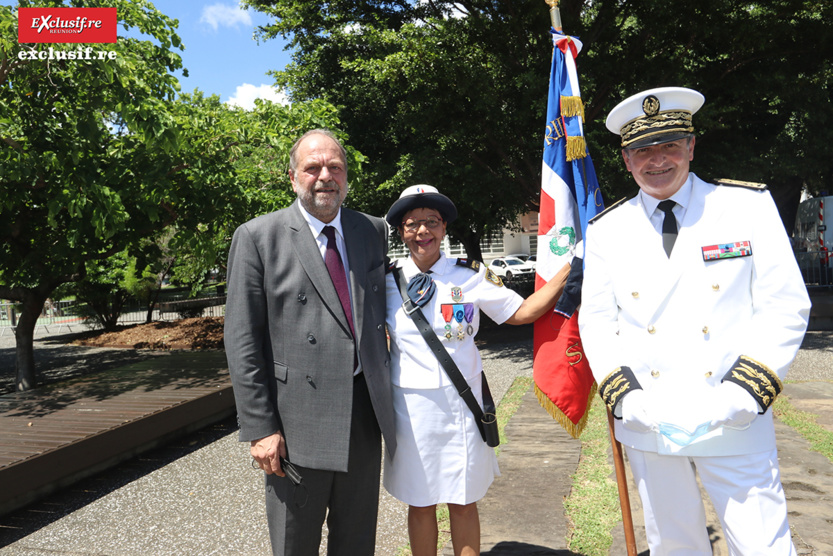 Le Ministre de la Justice rend hommage aux victimes du terrorisme Le Ministre de la Justice rend hommage aux victimes du terrorisme