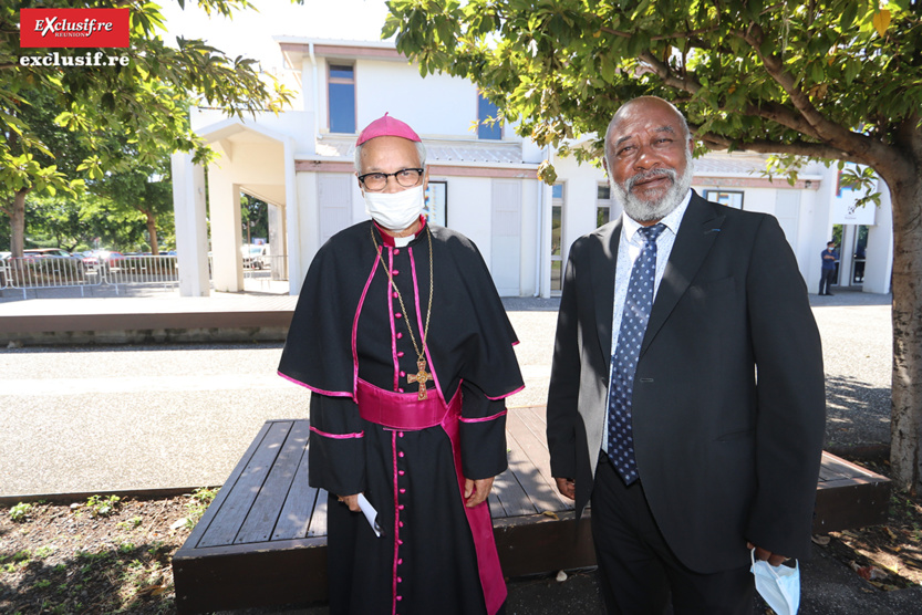 Le Ministre de la Justice rend hommage aux victimes du terrorisme Le Ministre de la Justice rend hommage aux victimes du terrorisme