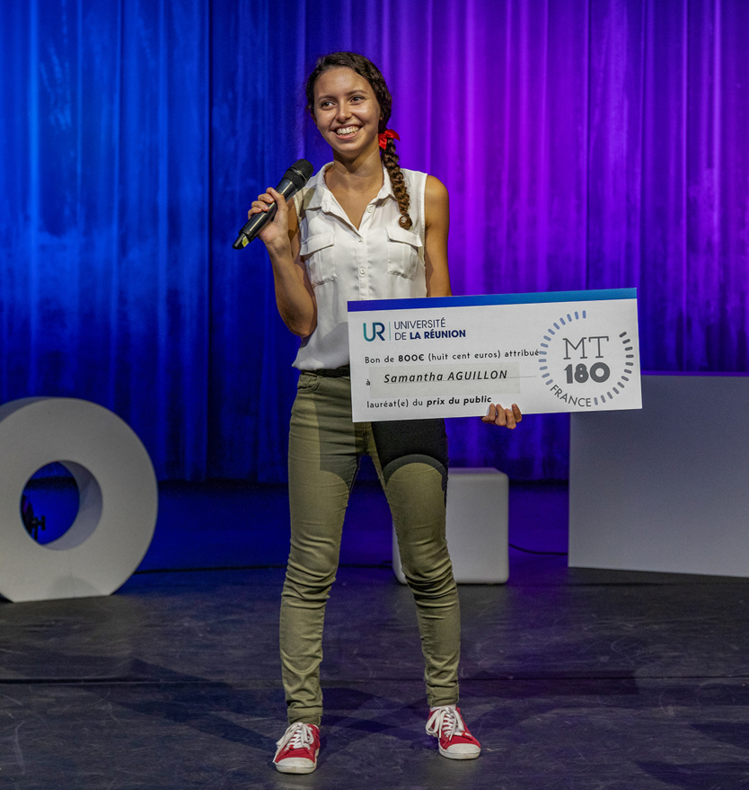 Samantha Aguillon a séduit tout le monde! Samantha Aguillon a séduit tout le monde!