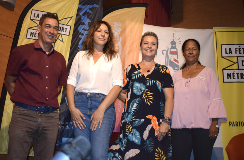 Le directeur de la Médiathèque Aimé Césaire, Elsa Dahmani, Nadine Gironcel-Damour, et Yolaine Tounia