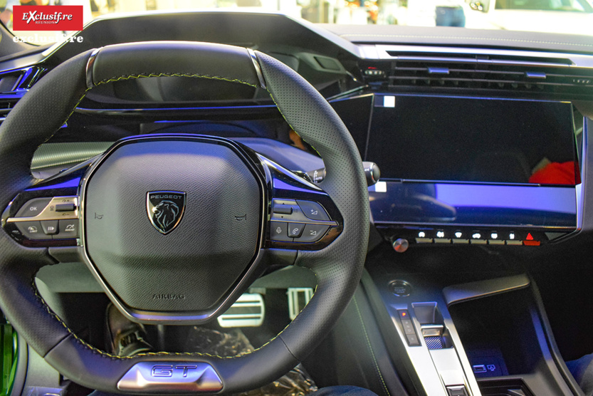 Un nouveau i-Cockpit Un nouveau i-Cockpit