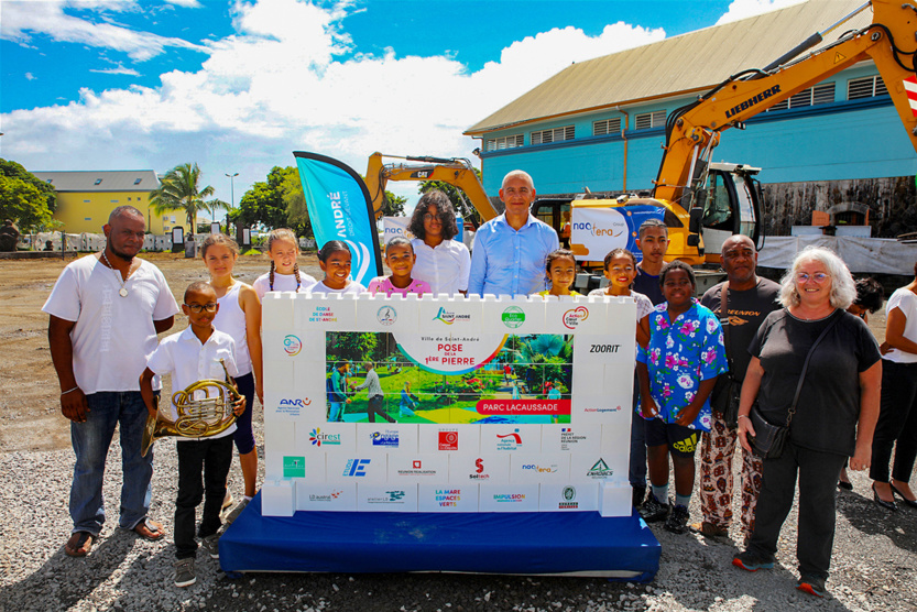 Parc Lacaussade à Saint-André: pose de la première pierre Parc Lacaussade à Saint-André: pose de la première pierre