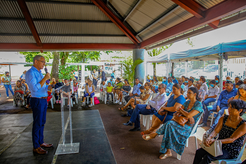 Parc Lacaussade à Saint-André: pose de la première pierre Parc Lacaussade à Saint-André: pose de la première pierre