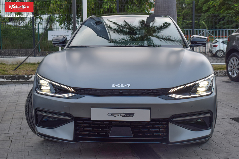 Une face avant agressive... Une face avant agressive...