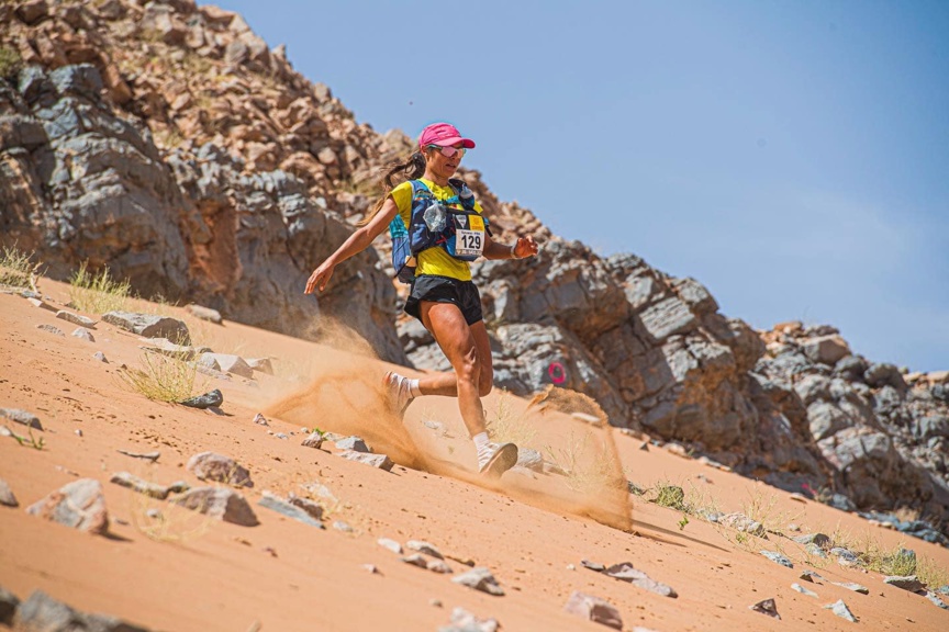 Sissi Cussot, 2ème féminine, nous raconte son Marathon des Sables Sissi Cussot, 2ème féminine, nous raconte son Marathon des Sables