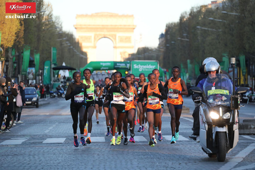 Le groupe de tête chez les féminines (Photo DR) Le groupe de tête chez les féminines (Photo DR)