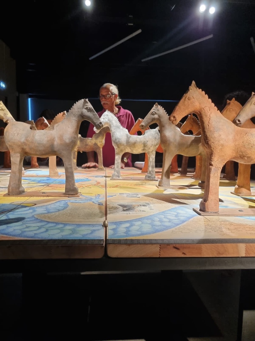 Expo Jack Beng-Thi: "Grand Bond dans la Gueule du Tigre" Expo Jack Beng-Thi: "Grand Bond dans la Gueule du Tigre"