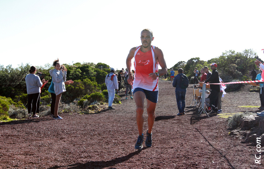 Guy Noël Lebon est 5ème, juste derrière son fils de champion, Vincent Lebon Guy Noël Lebon est 5ème, juste derrière son fils de champion, Vincent Lebon