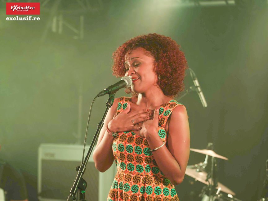Concert d'Emmanuelle Ivara au Bisik: photos