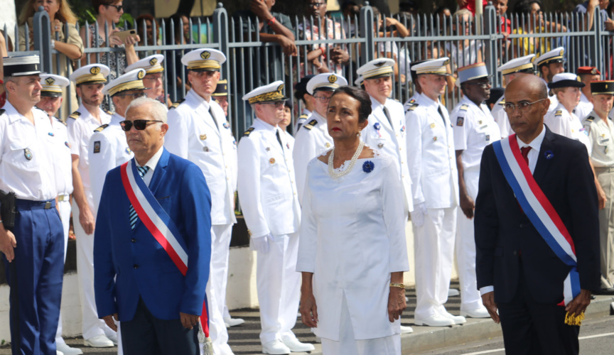 Eric Delorme, conseiller municipal de Saint-Denis, Huguette Bello, président de la Région, et Philippe Naillet, député Eric Delorme, conseiller municipal de Saint-Denis, Huguette Bello, président de la Région, et Philippe Naillet, député
