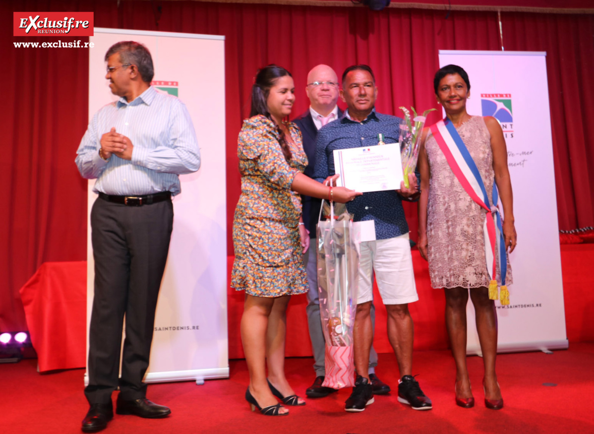 Médailles d’Honneur du Travail à Saint-Denis: photos Médailles d’Honneur du Travail à Saint-Denis: photos