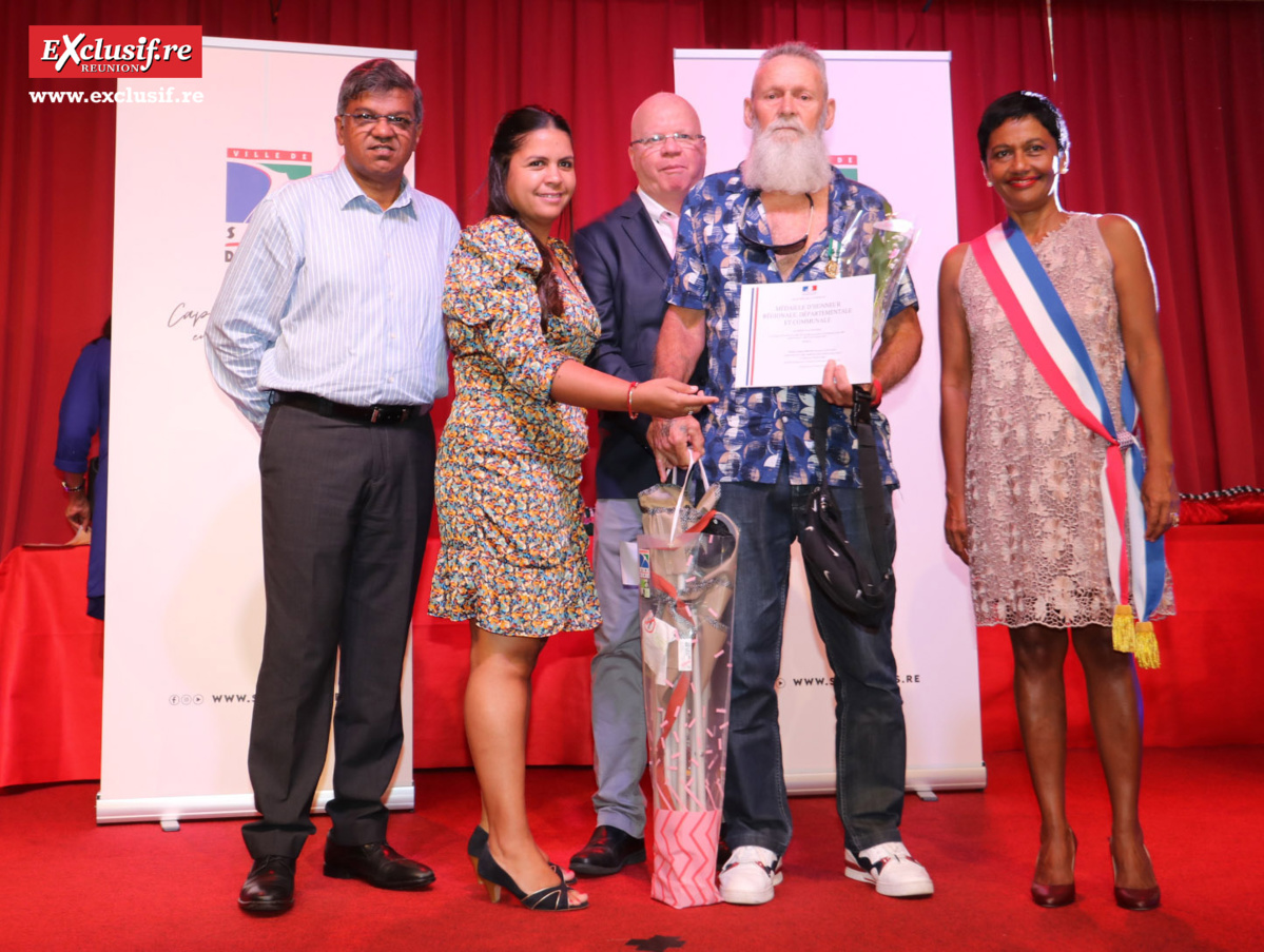 Médailles d’Honneur du Travail à Saint-Denis: photos Médailles d’Honneur du Travail à Saint-Denis: photos