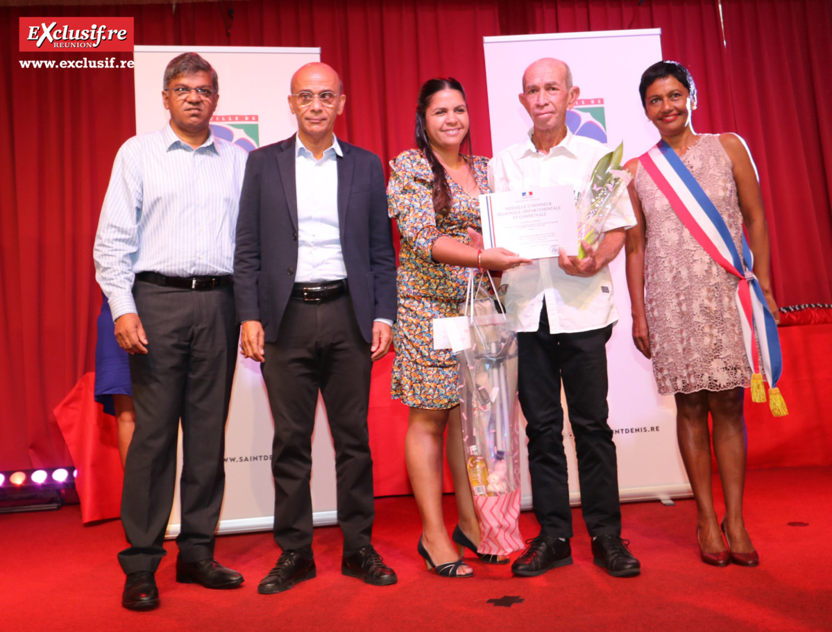 Médailles d’Honneur du Travail à Saint-Denis: photos Médailles d’Honneur du Travail à Saint-Denis: photos