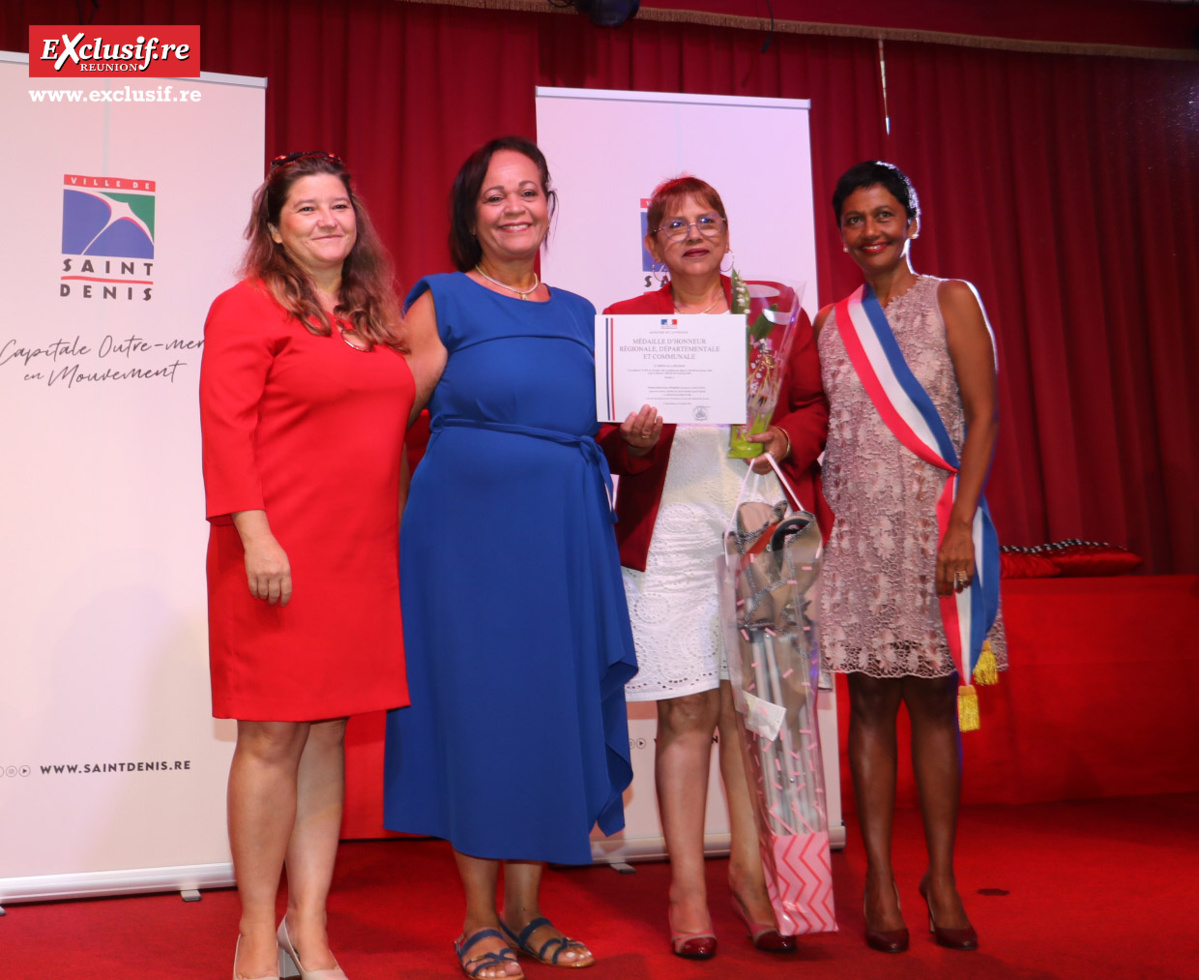 Médailles d’Honneur du Travail à Saint-Denis: photos Médailles d’Honneur du Travail à Saint-Denis: photos