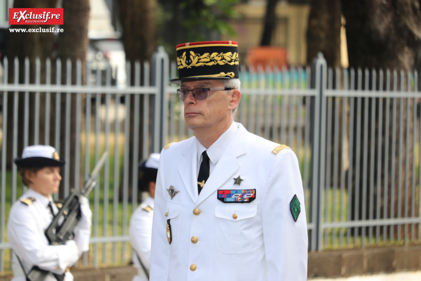 Hommage «Aux morts pour la France» en Indochine Hommage «Aux morts pour la France» en Indochine