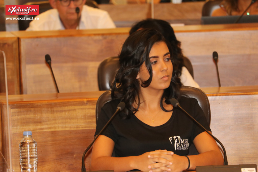 Miss Earth Réunion: une conférence sur les abeilles Miss Earth Réunion: une conférence sur les abeilles