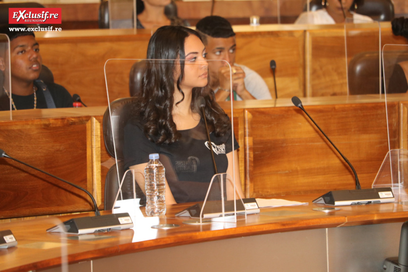 Miss Earth Réunion: une conférence sur les abeilles Miss Earth Réunion: une conférence sur les abeilles