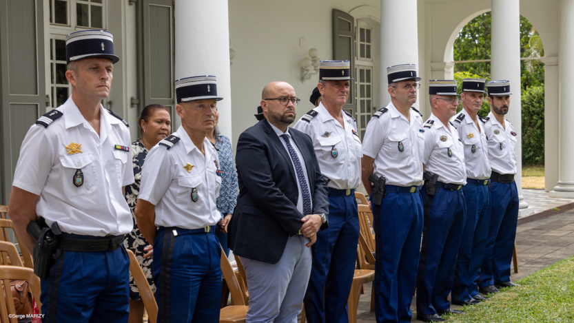Les gendarmes médaillés pour la sécurité et pour actes de courage Les gendarmes médaillés pour la sécurité et pour actes de courage