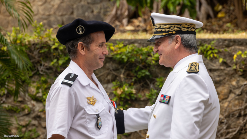 Les gendarmes médaillés pour la sécurité et pour actes de courage Les gendarmes médaillés pour la sécurité et pour actes de courage