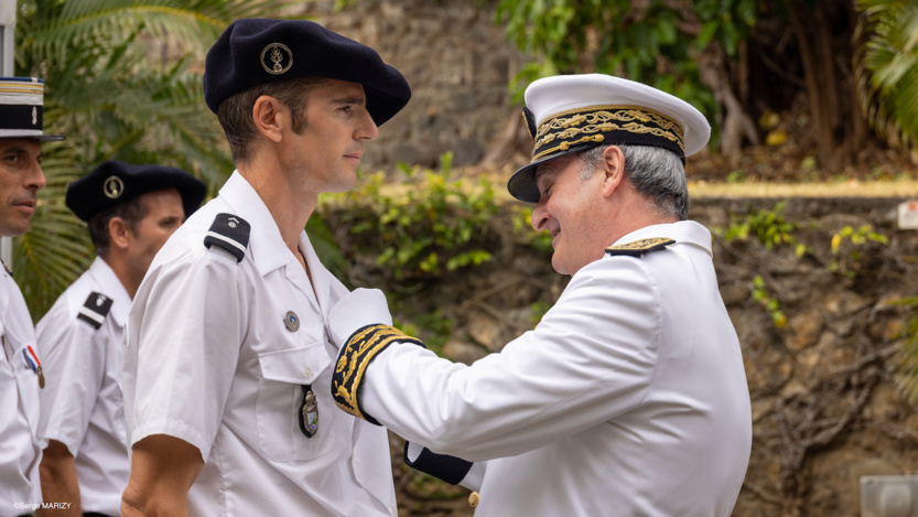 Les gendarmes médaillés pour la sécurité et pour actes de courage Les gendarmes médaillés pour la sécurité et pour actes de courage