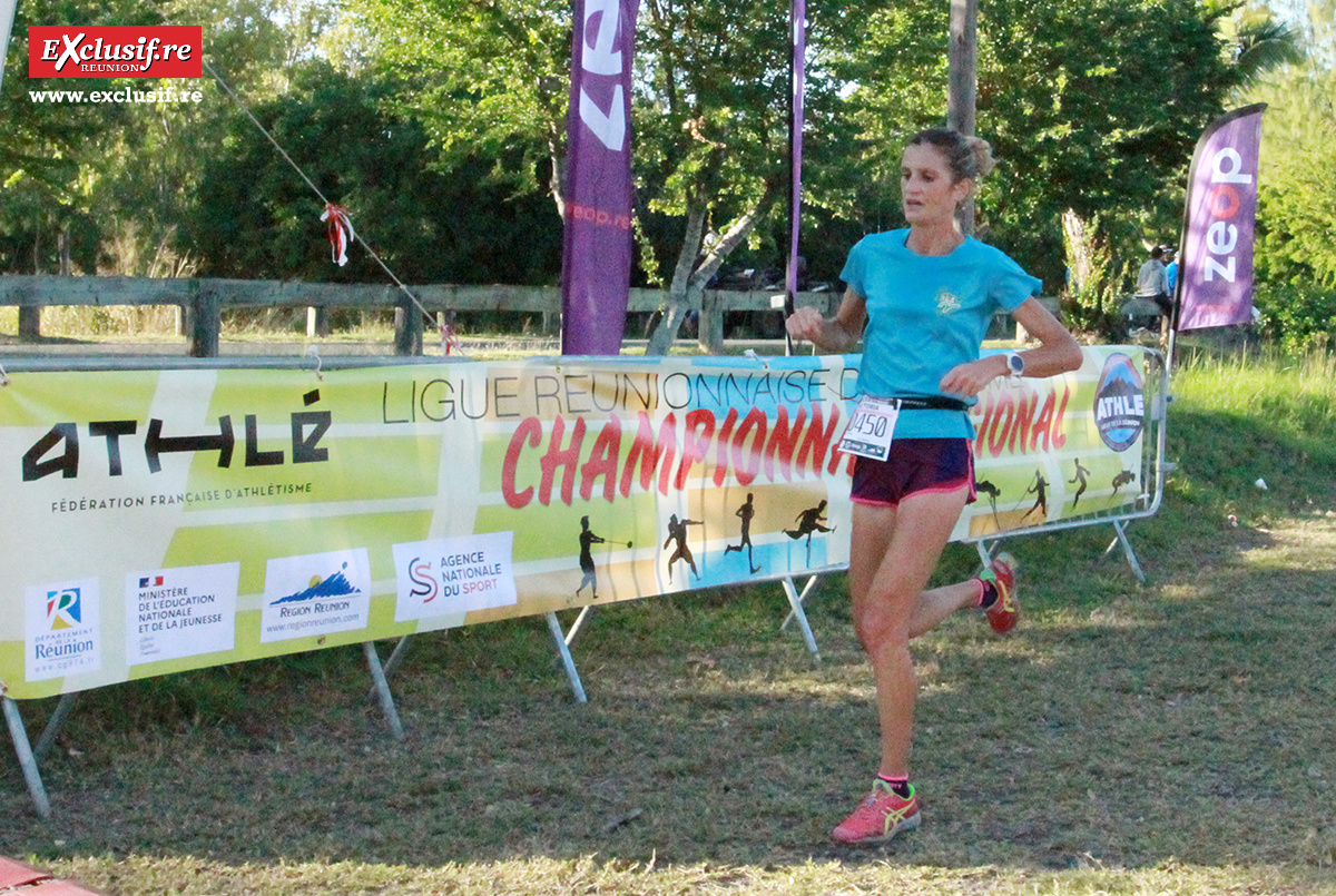 Victoria Devouge s'est offerte une belle couronne de championne dans ce championnat de semi-marathon de La Réunion 2022