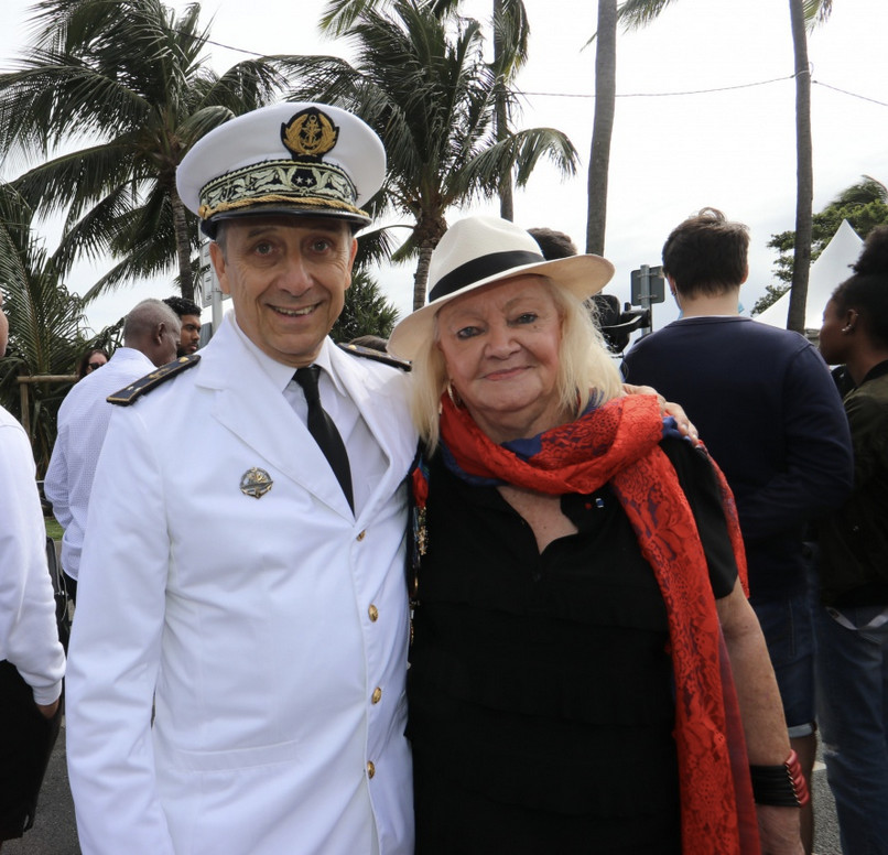 Madame Aude et son chapeau avec  l'Amiral François Régis Cloup Mandiaval