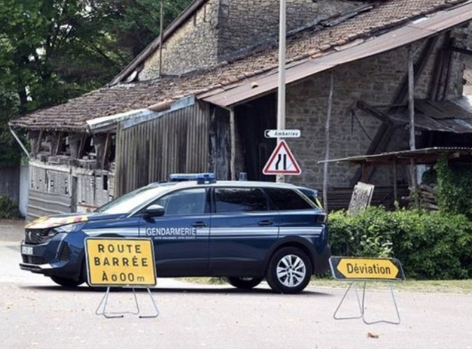C'est dans cette maison qu'a eu lieu le drame, à huis clos (photo réseaux sociaux)