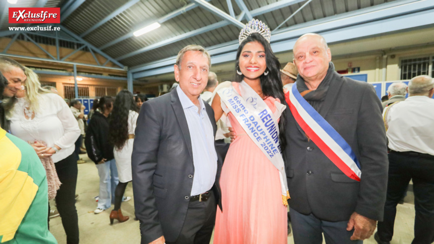 Aziz Patel, Dana Virin et Patrick Bègue, 1er adjoint au maire de l'Entre-Deux