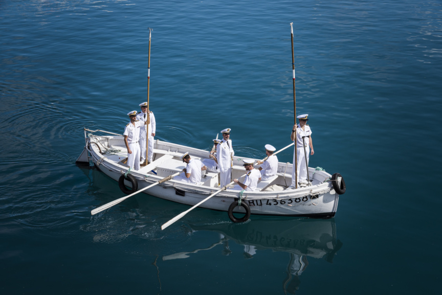 Marine Nationale: passations de commandement Floréal, Champlain, Nivôse et Astrolabe Marine Nationale: passations de commandement Floréal, Champlain, Nivôse et Astrolabe