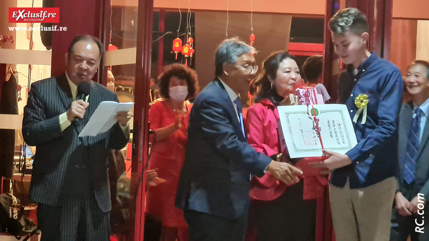 Cérémonie de remise de diplômes aux bacheliers