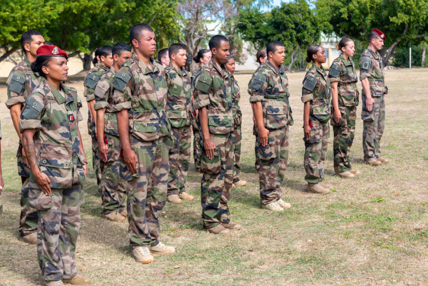 16 nouveaux réservistes, 6 filles et 10 garçons 16 nouveaux réservistes, 6 filles et 10 garçons