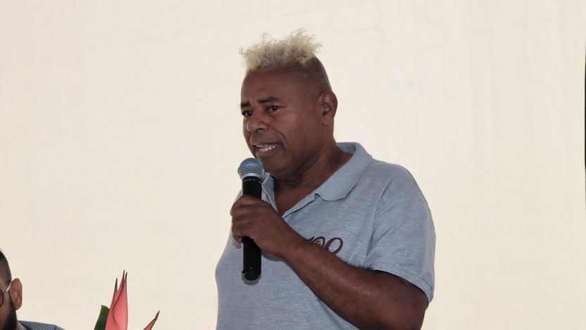 Une étoile pour Maxime Laope à la Source: comme à Hollywood! Une étoile pour Maxime Laope à la Source: comme à Hollywood!