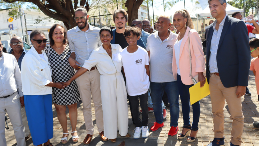 Une étoile pour Maxime Laope à la Source: comme à Hollywood! Une étoile pour Maxime Laope à la Source: comme à Hollywood!