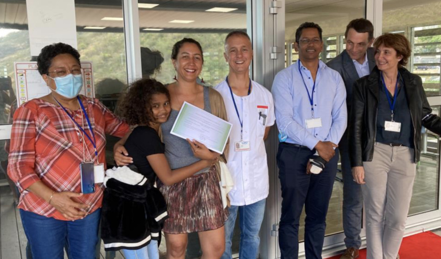 Félicitations aux récipiendaires! Félicitations aux récipiendaires!