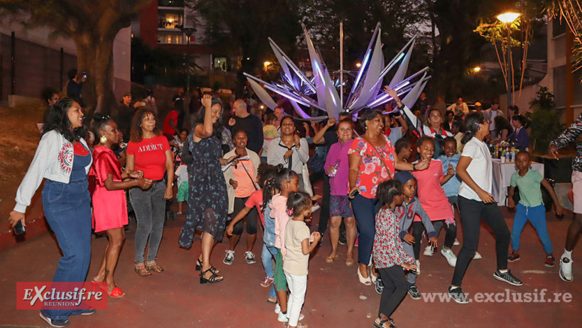 "Les Lotus du Camélias": une expo éphémère sur l'Escalier Rouge "Les Lotus du Camélias": une expo éphémère sur l'Escalier Rouge
