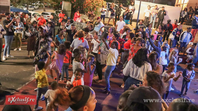 "Les Lotus du Camélias": une expo éphémère sur l'Escalier Rouge "Les Lotus du Camélias": une expo éphémère sur l'Escalier Rouge